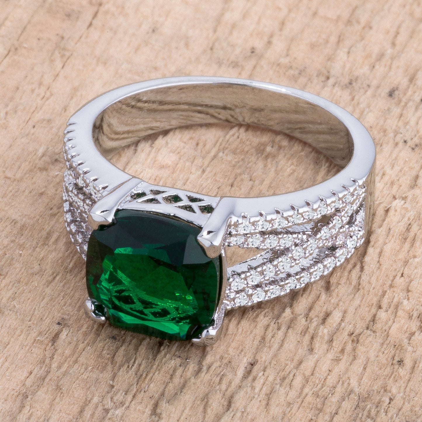 Kaylee 3Ct Criss-Cross Ring | Emerald | Silver