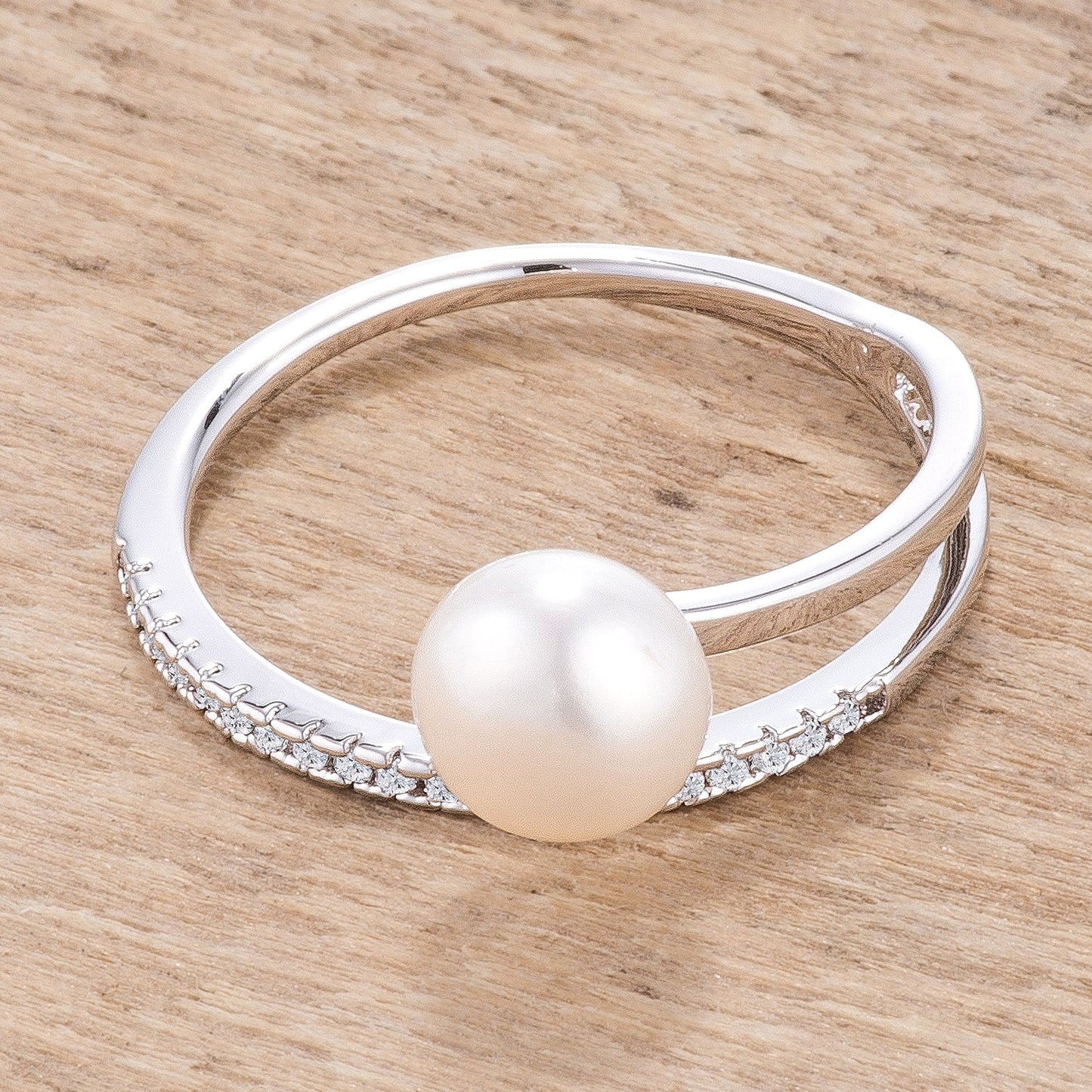 Helmi Pearl Ring