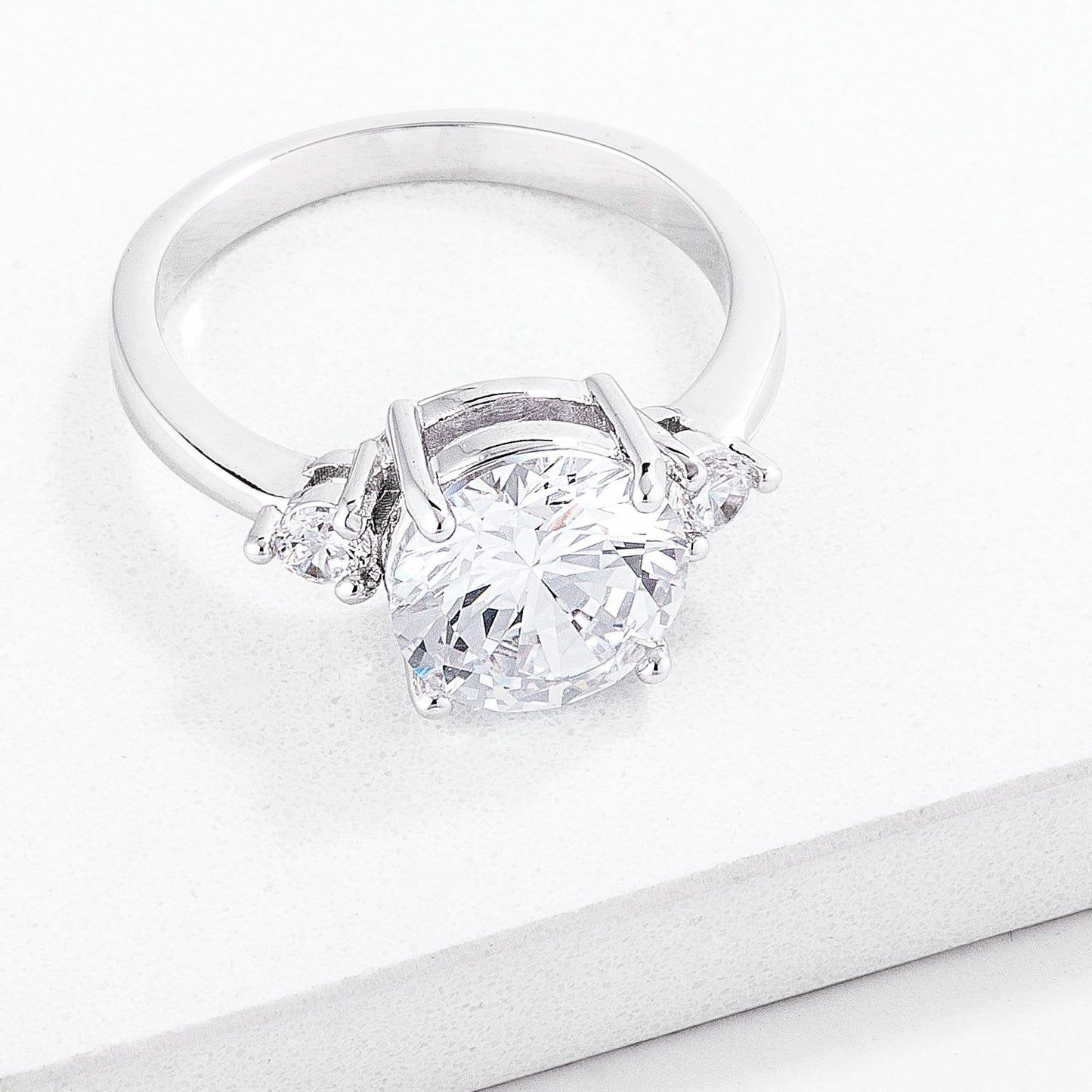 Eloise Three Stone Ring | Clear | Silver